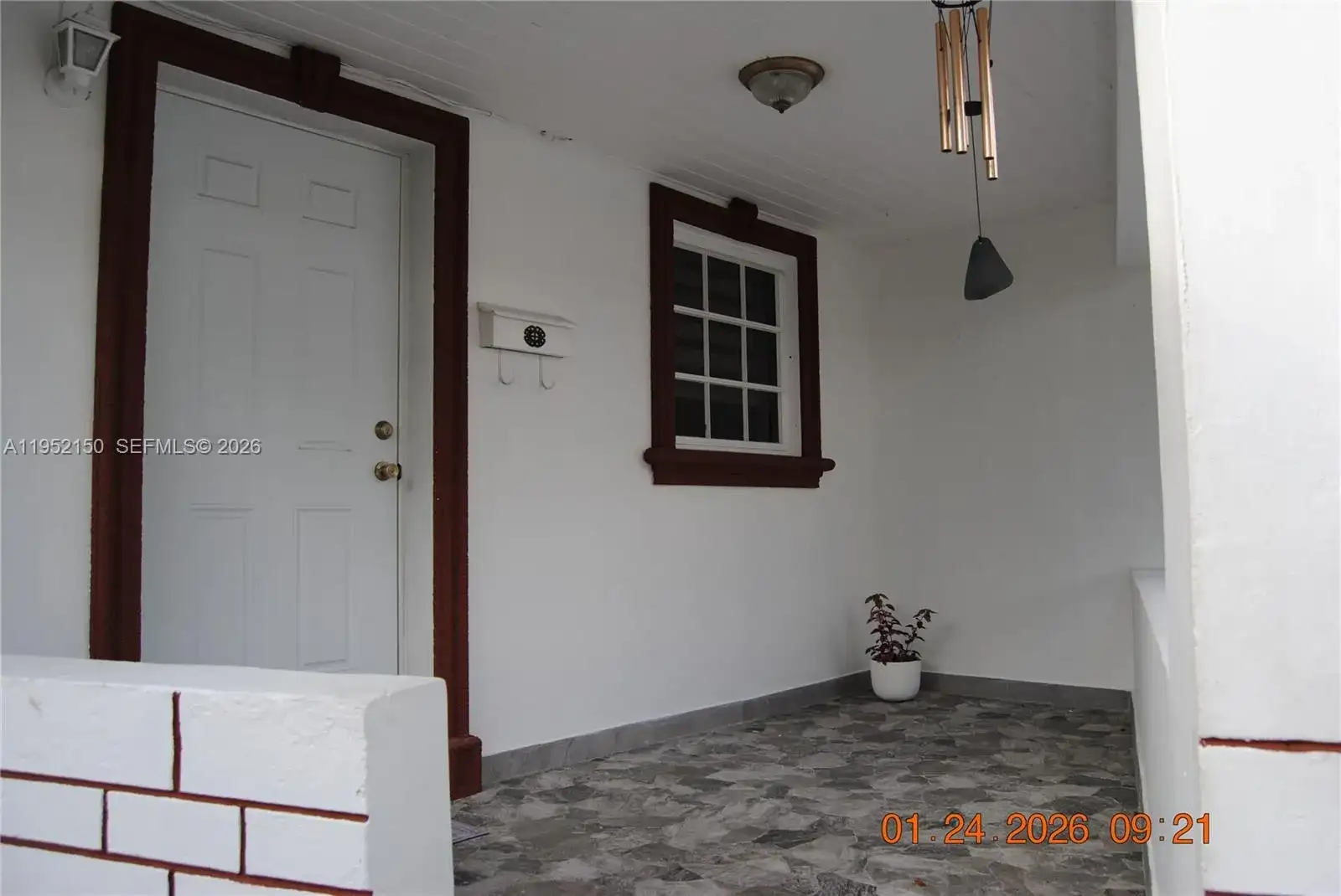 6320 NW 40th St, Virginia Gardens FL 33166 photo 4