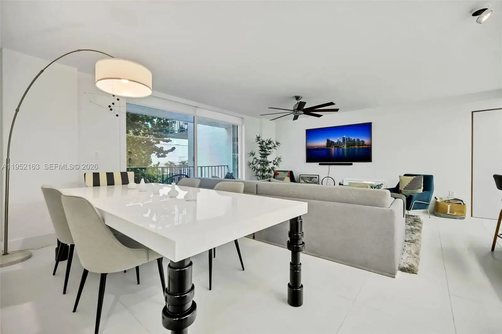 6801 Indian Creek Dr # 304, Miami Beach FL 33141 photo 2
