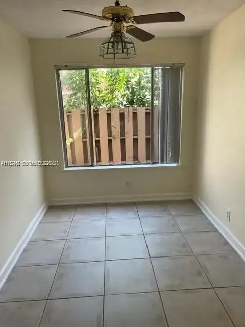 879 NW 81st Way # 4, Plantation FL 33324 photo 4
