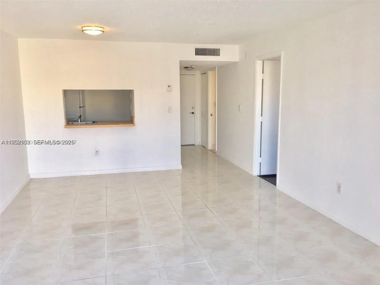 9360 Fontainebleau Blvd # 603, Miami FL 33172