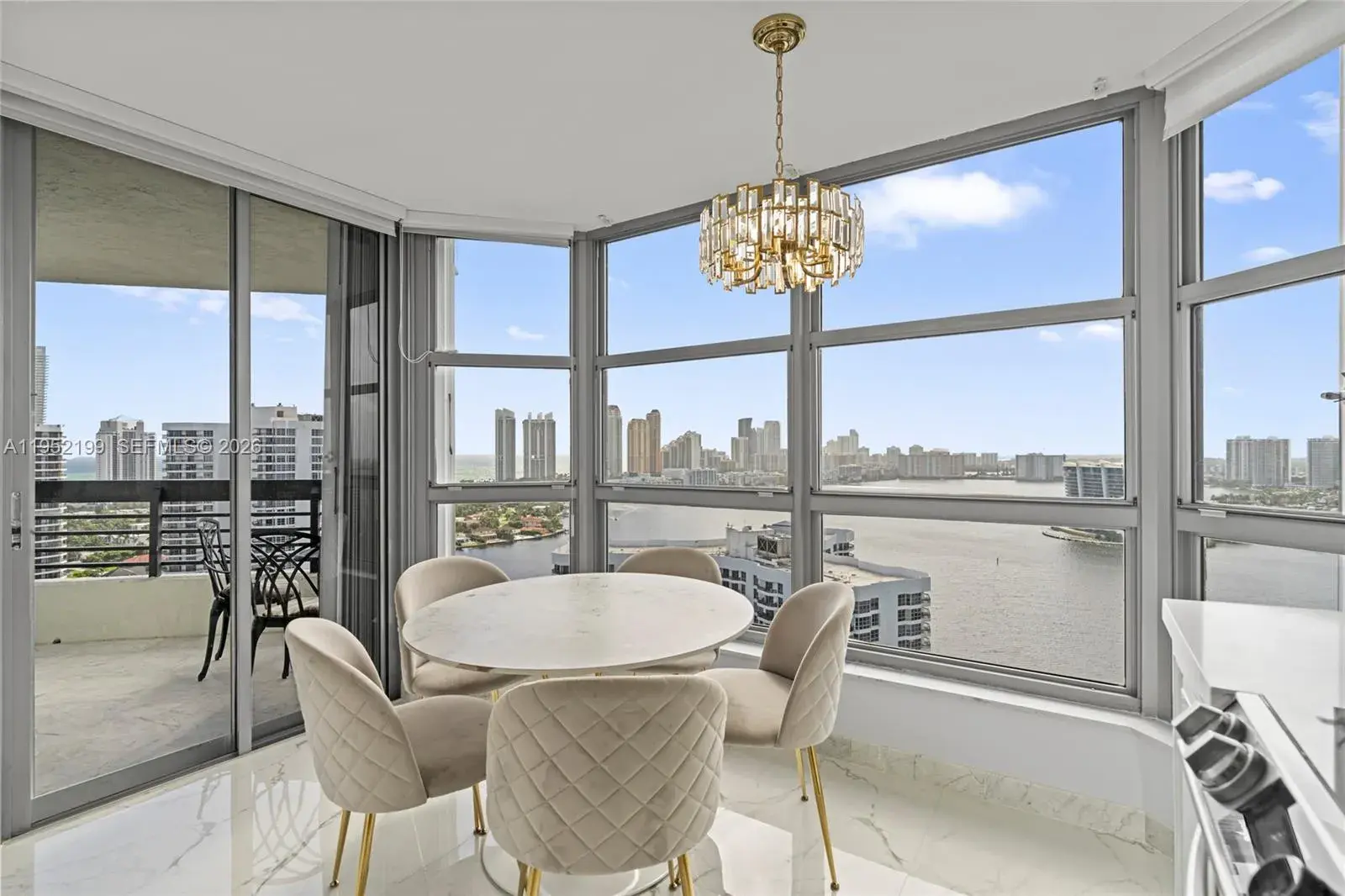 3500 Mystic Pointe Dr # 2908, Aventura FL 33180