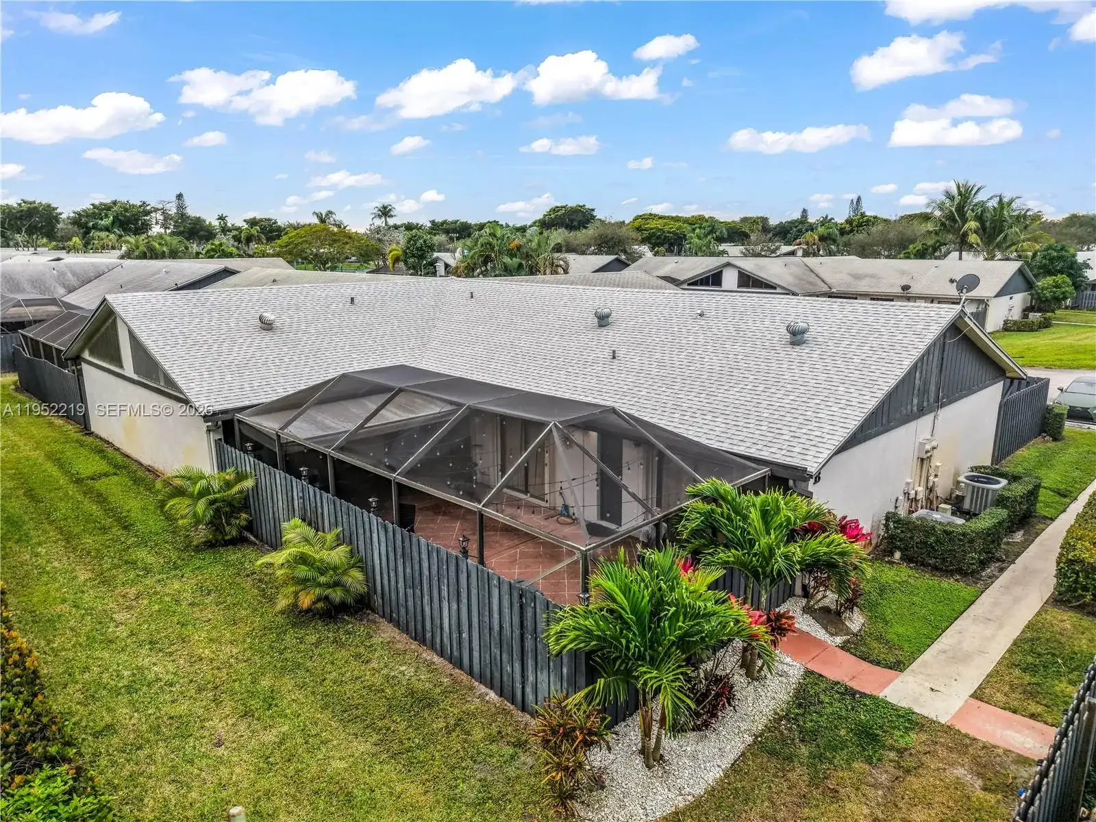 1050 Summit Trail Cir # B, West Palm Beach FL 33415 photo 2