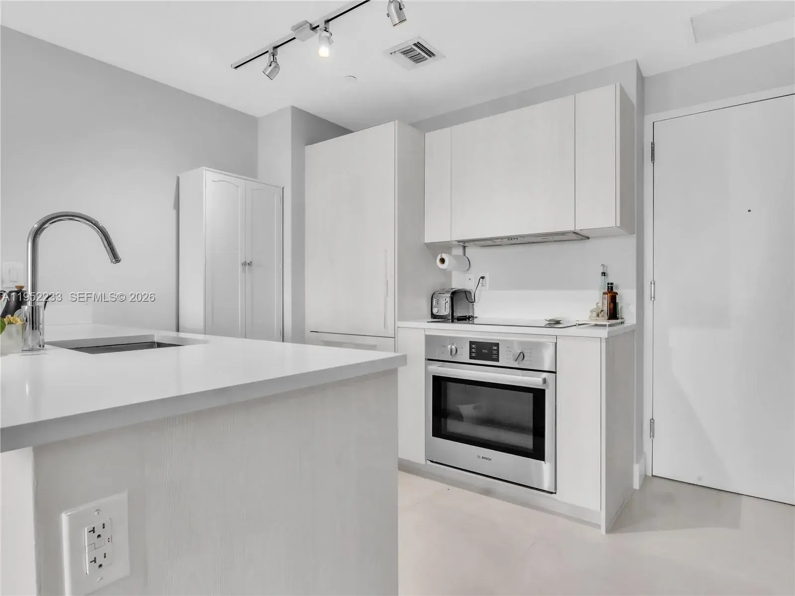 501 NE 31st St # 1105, Miami FL 33137