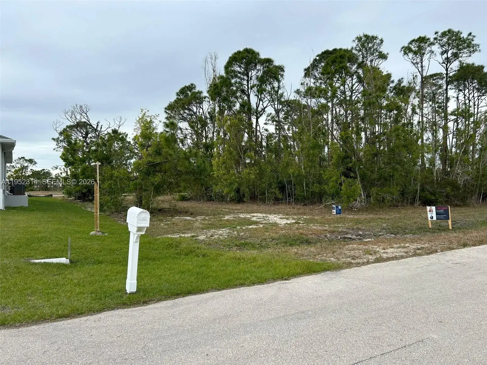 4732 NW 39 Place, Other City - In The State Of Florida FL 33993 photo 2