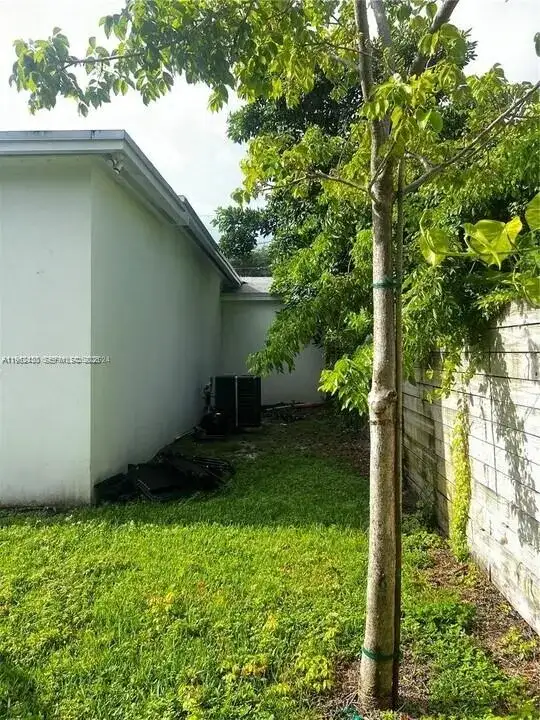 15 NW 52nd St, Miami FL 33127 photo 5