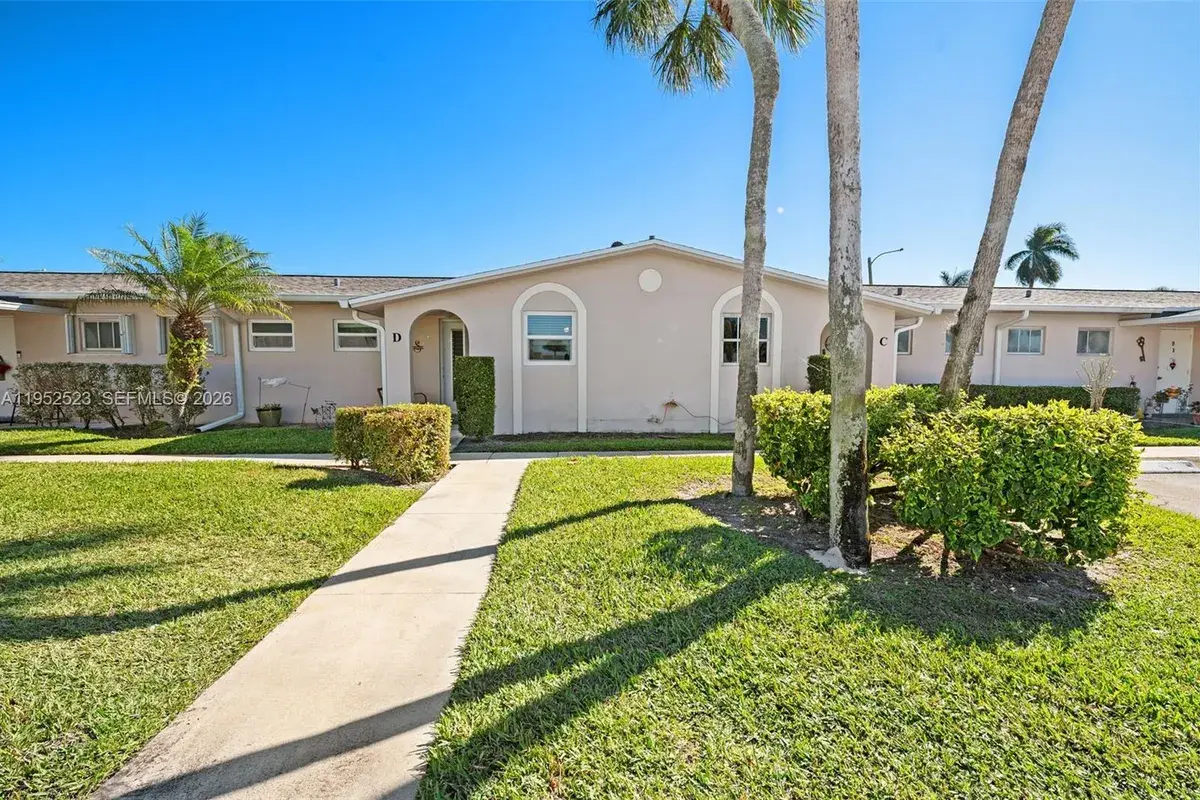 2772 Dudley Dr E # D, West Palm Beach FL 33415