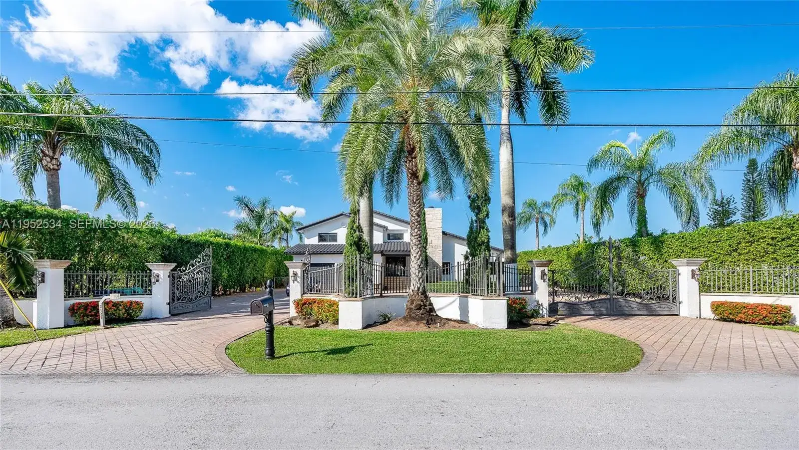 3420 SW 129th Ave, Miami FL 33175 photo 3