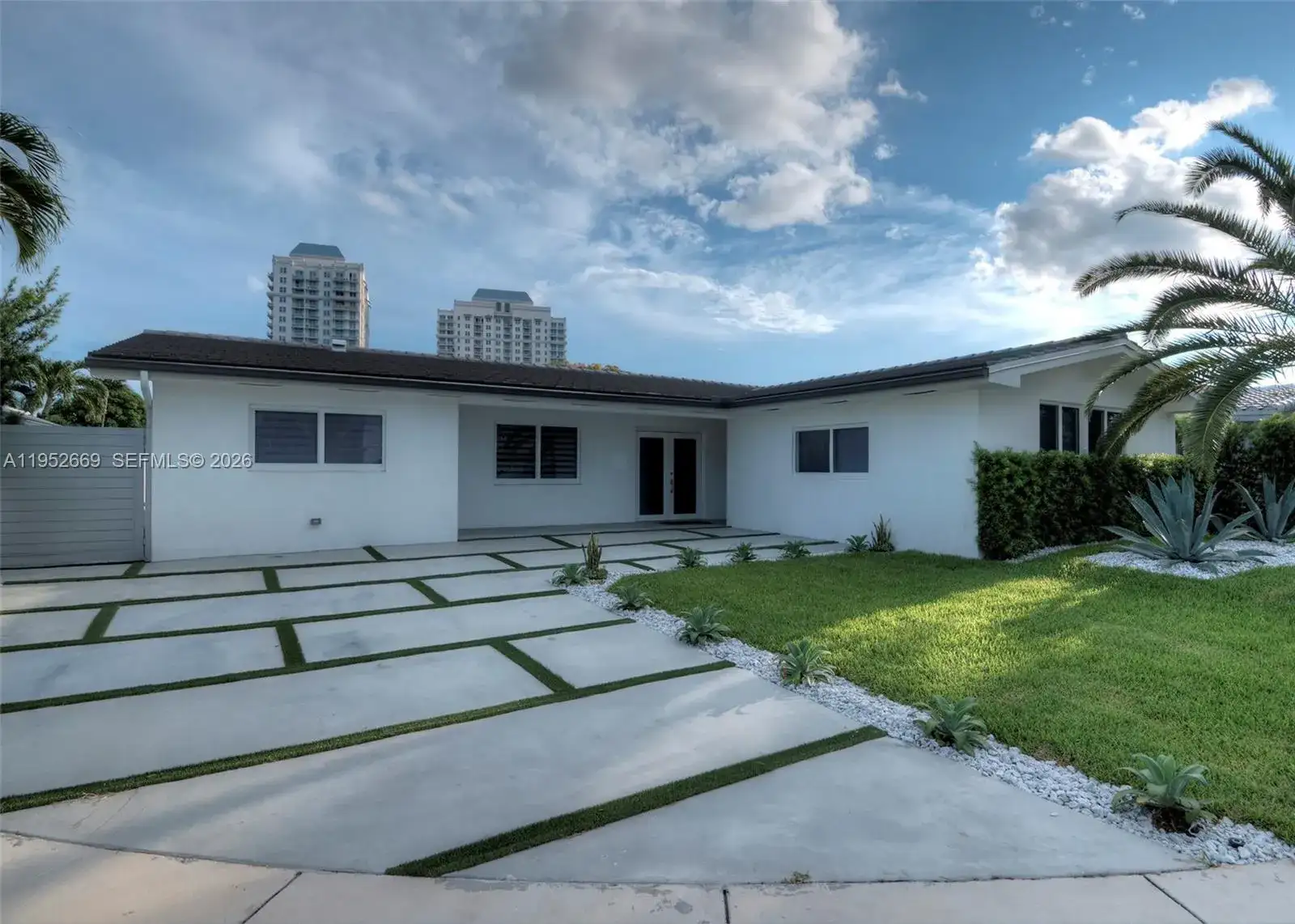 1250 NE 82nd St, Miami FL 33138 photo 2