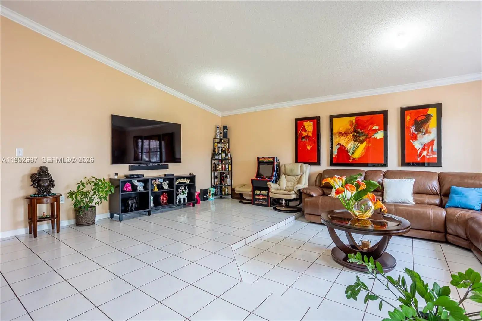 699 NW 134th Pl, Miami FL 33182 photo 4