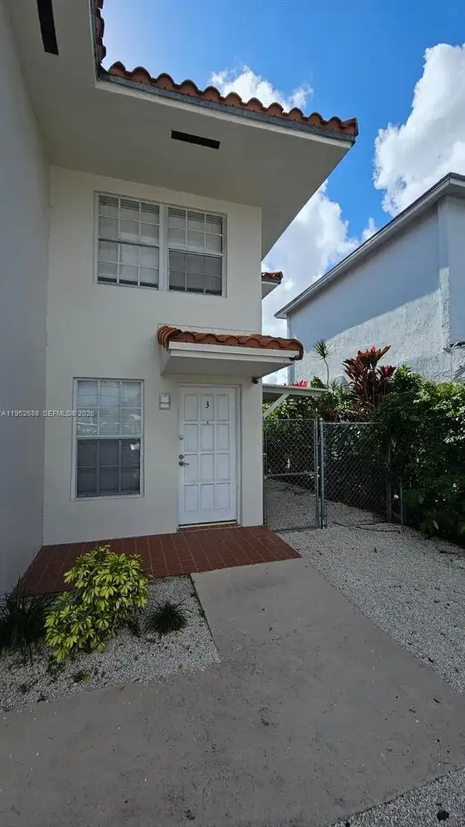 5720 SW 5th St # 3, Miami FL 33144 photo 3