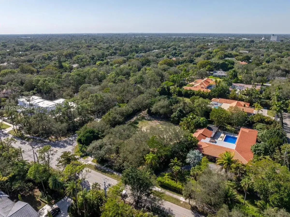 9790 SW 67th Ave, Pinecrest FL 33156 photo 3
