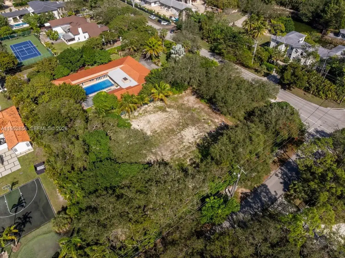 9790 SW 67th Ave, Pinecrest FL 33156 photo 4