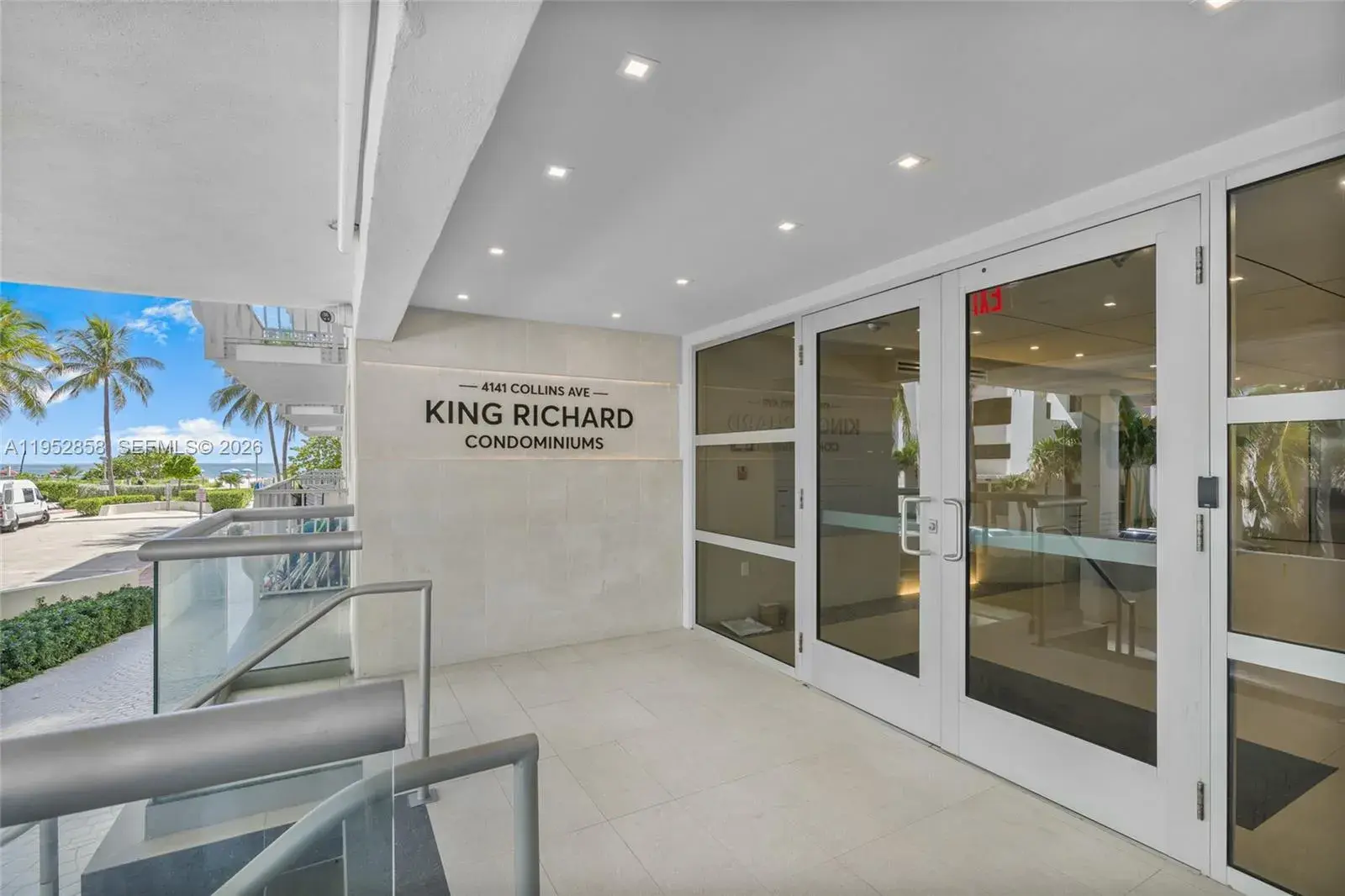 4141 Collins Ave # 201, Miami Beach FL 33140