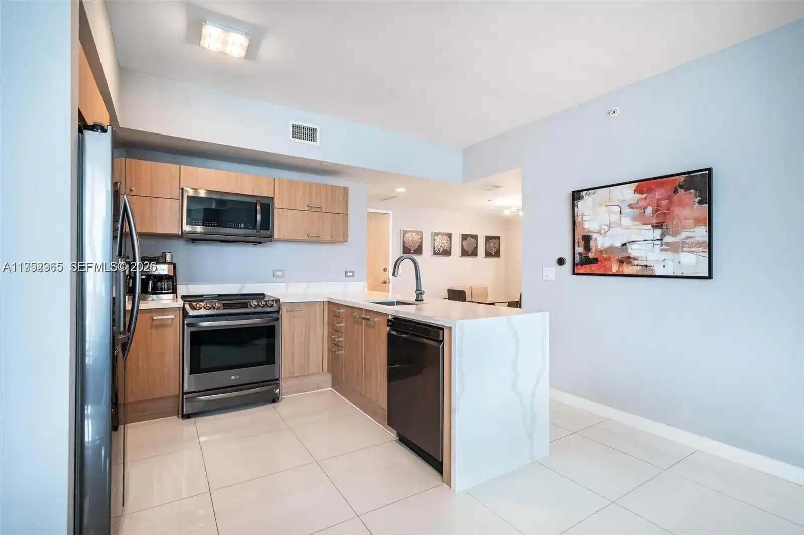 350 S Miami Ave # 2505, Miami FL 33130