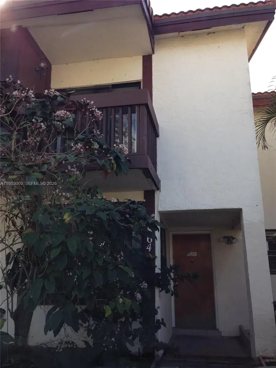 3864 SW 52nd Ave # 3864, Pembroke Park FL 33023