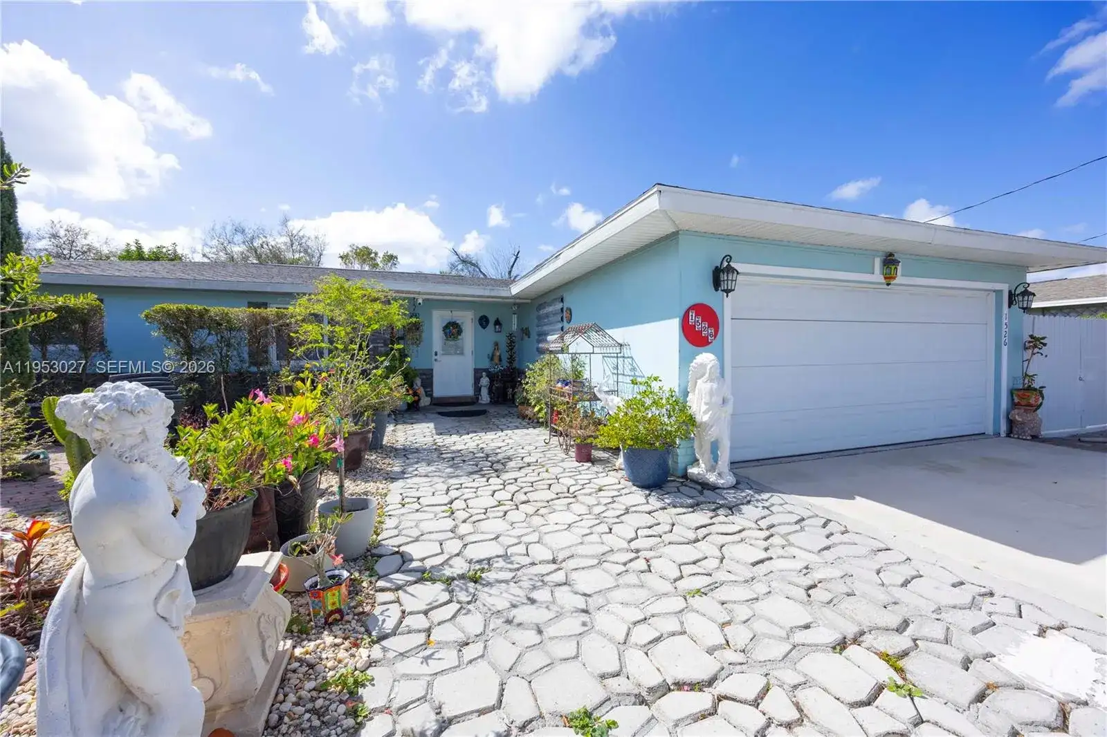1526 NE 4th Terrace, Cape Coral FL 33909 photo 3