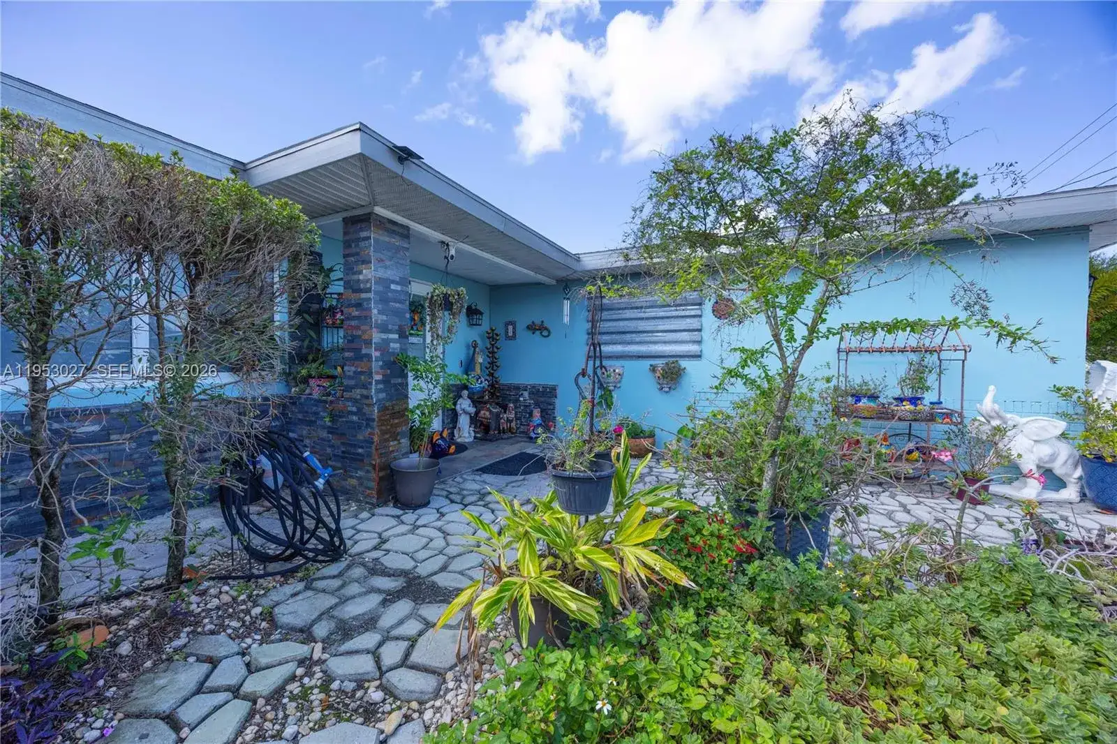 1526 NE 4th Terrace, Cape Coral FL 33909 photo 4