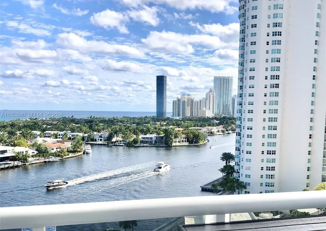 20515 E Country Club Dr # 1448, Aventura FL 33180