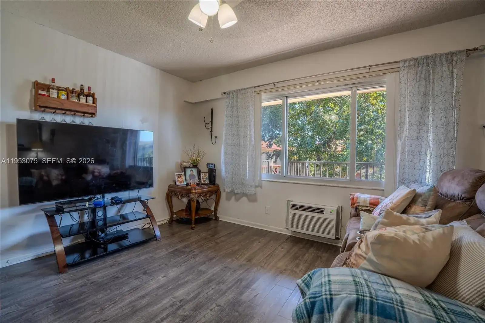 251 SW 134th Way # 302M, Pembroke Pines FL 33027 photo 4