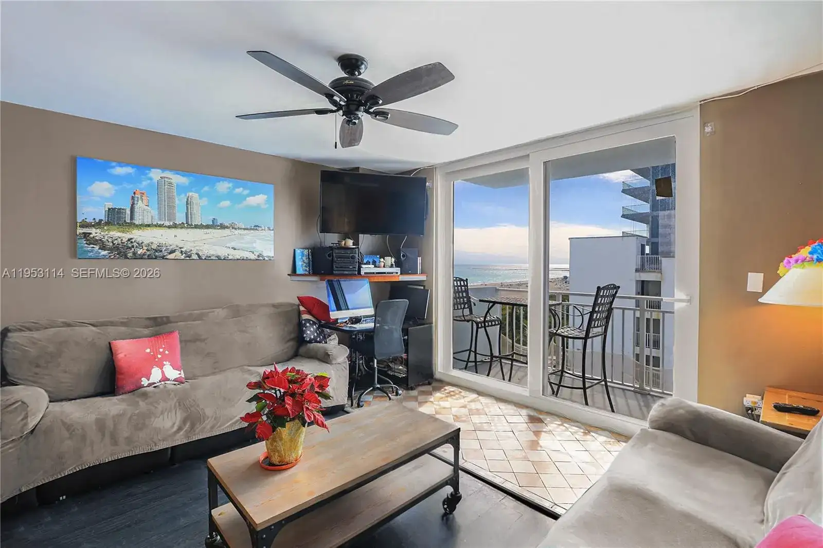 345 Ocean Dr # 714, Miami Beach FL 33139 photo 5