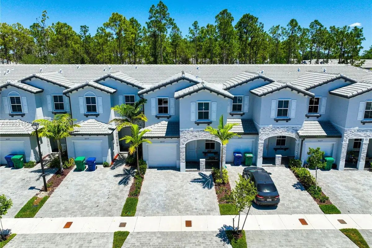 16233 SW 290th Ter, Homestead FL 33033