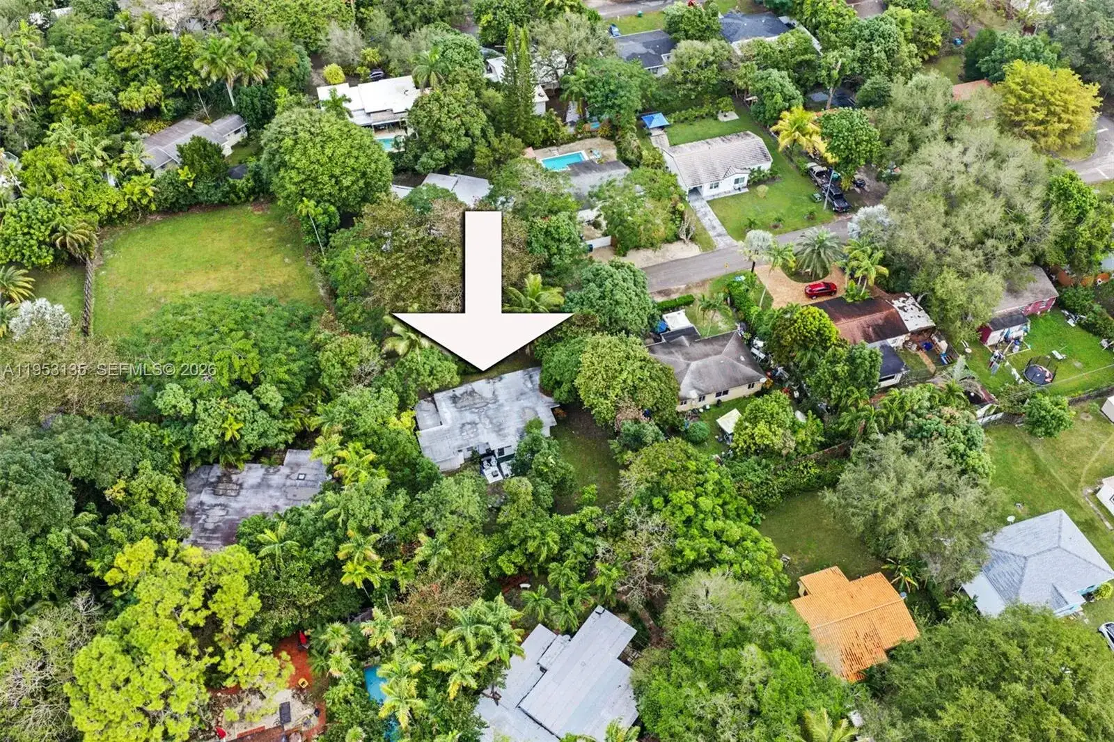 5942 SW 60th St, South Miami FL 33143 photo 4