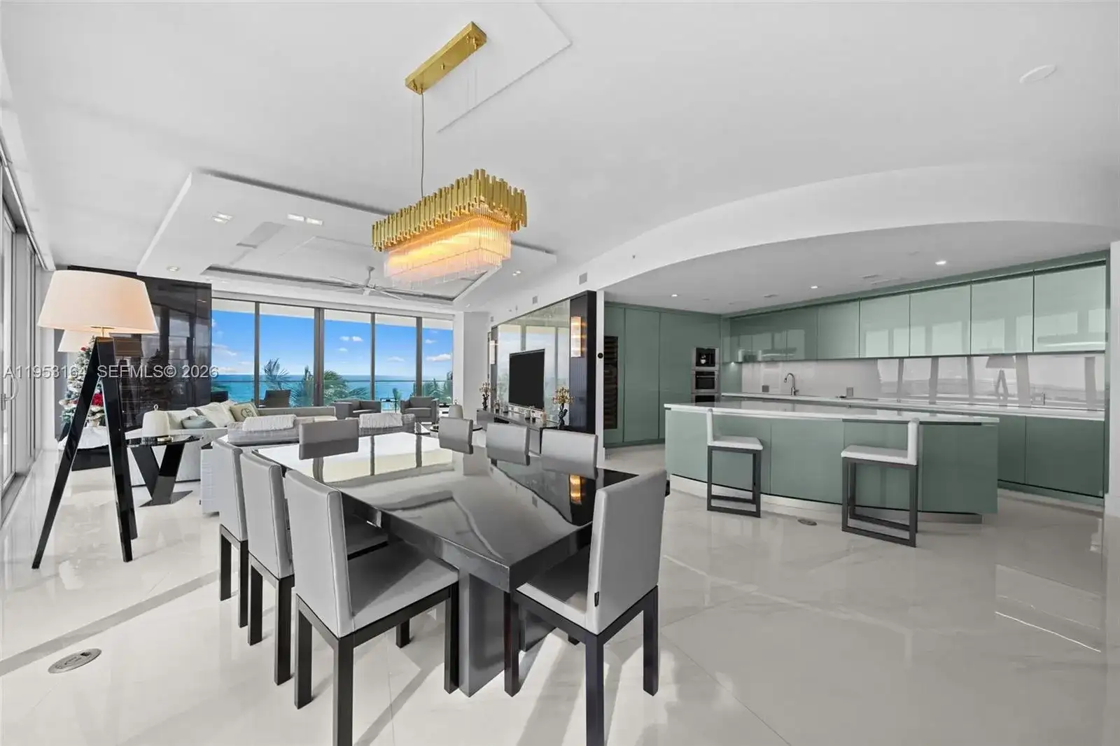 18975 Collins Ave # 400, Sunny Isles Beach FL 33160 photo 4