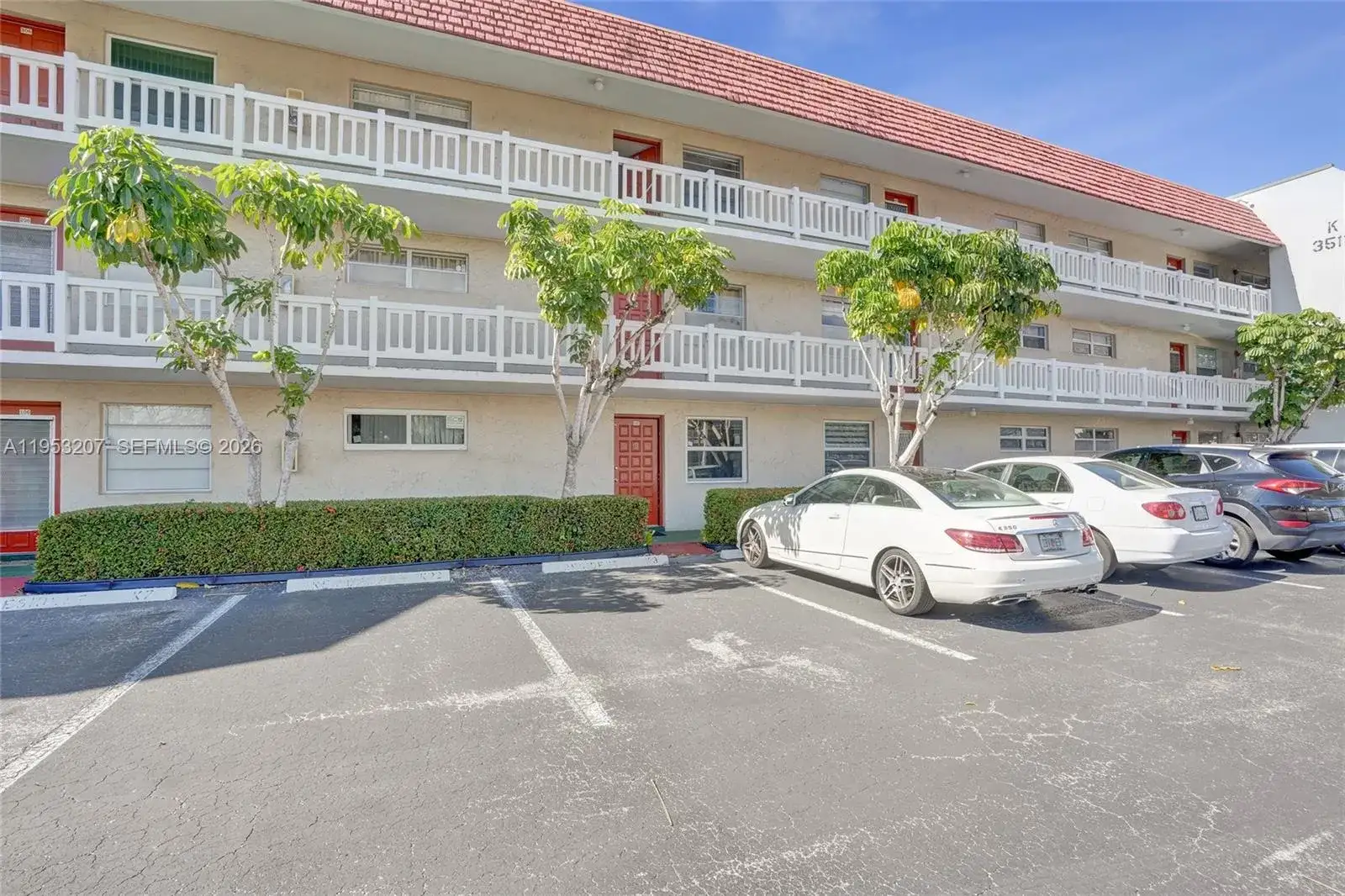 3511 E Inverrary Dr # 107, Lauderhill FL 33319 photo 2