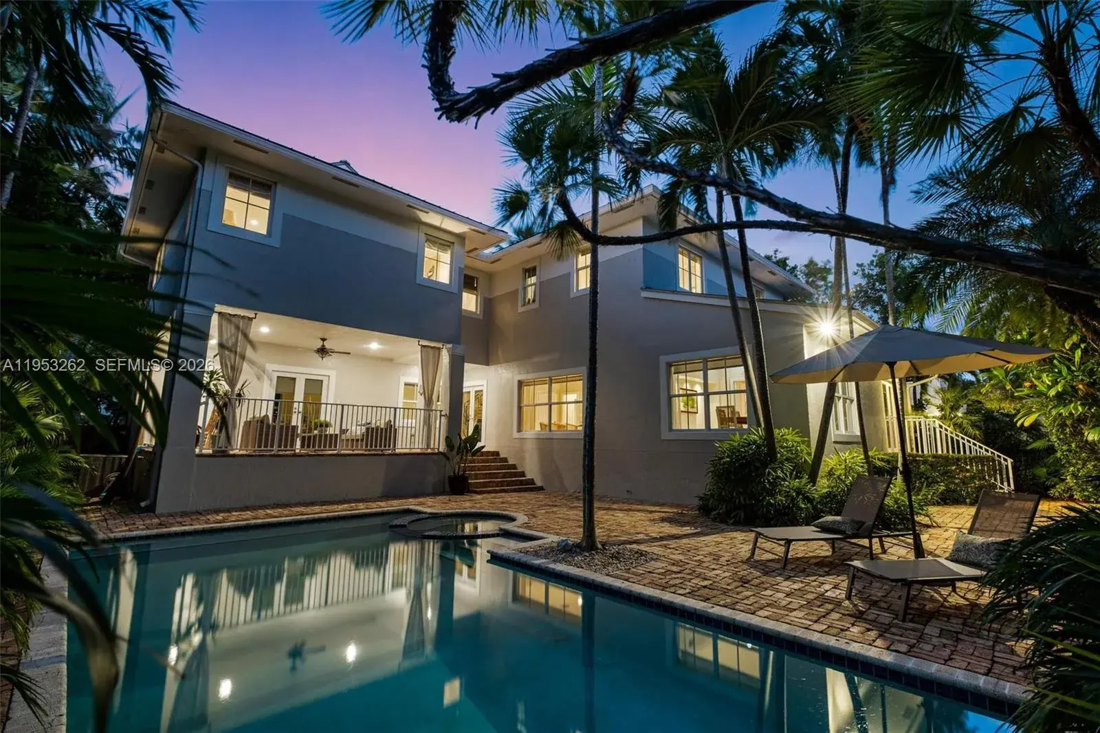 164 W Mashta Dr, Key Biscayne FL 33149