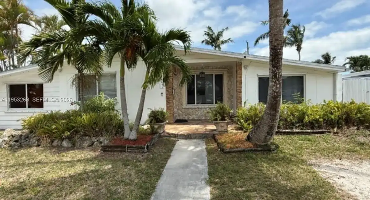 9761 Marlin Rd # 0, Cutler Bay FL 33157