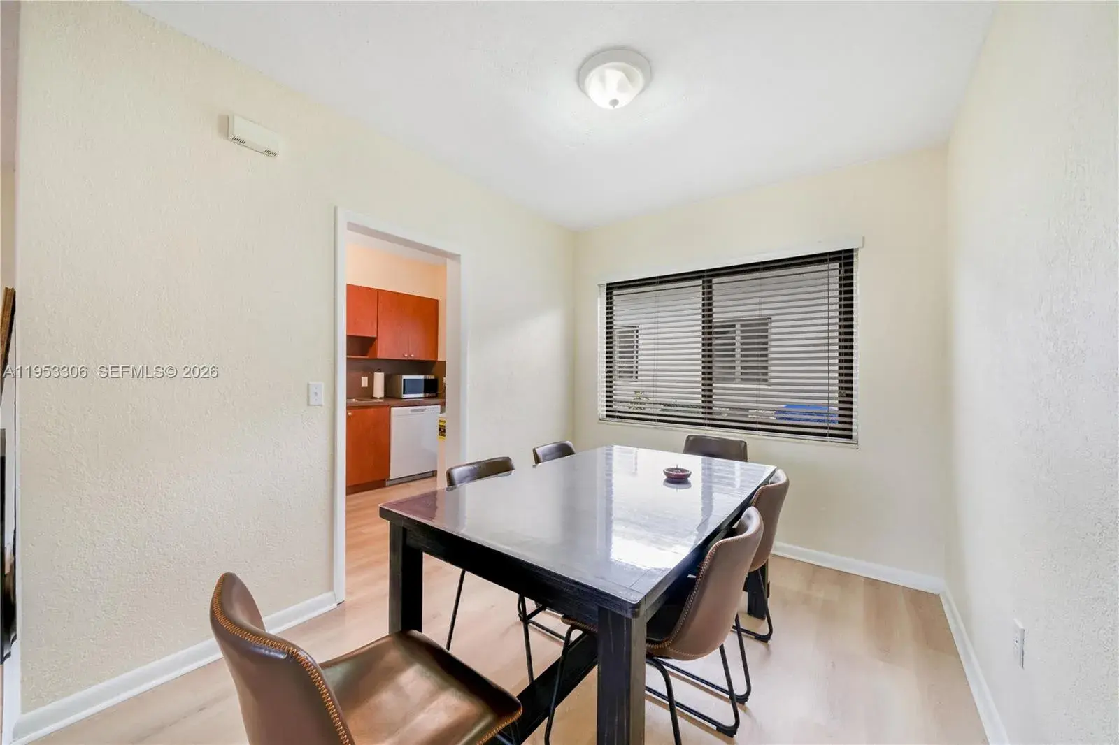 2 NW 47th St # 2, Miami FL 33127