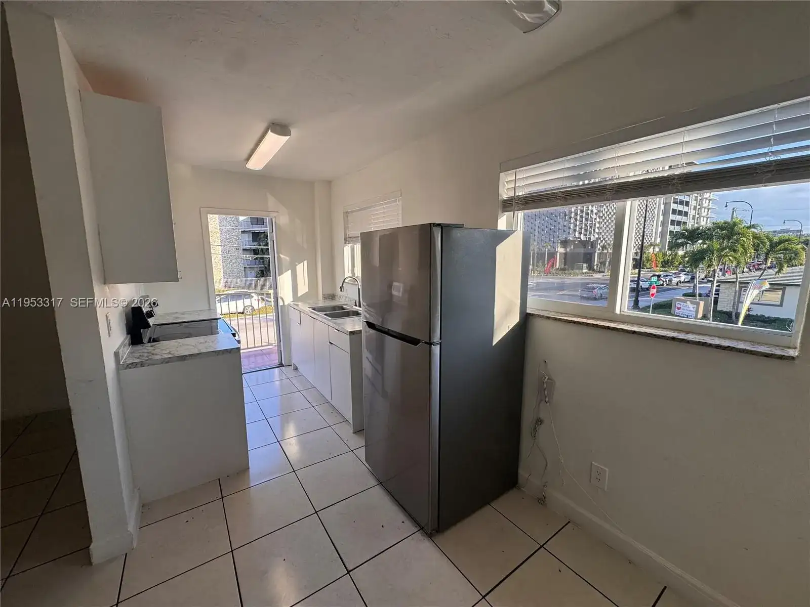 1595 NE 125th St # 6, North Miami FL 33161 photo 3