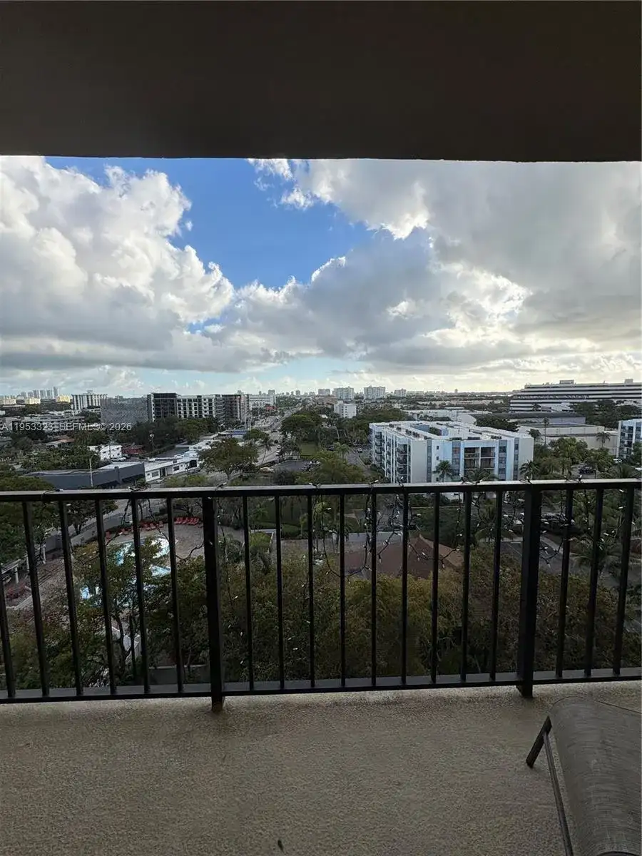 1470 NE 123rd St # A1011, North Miami FL 33161 photo 2