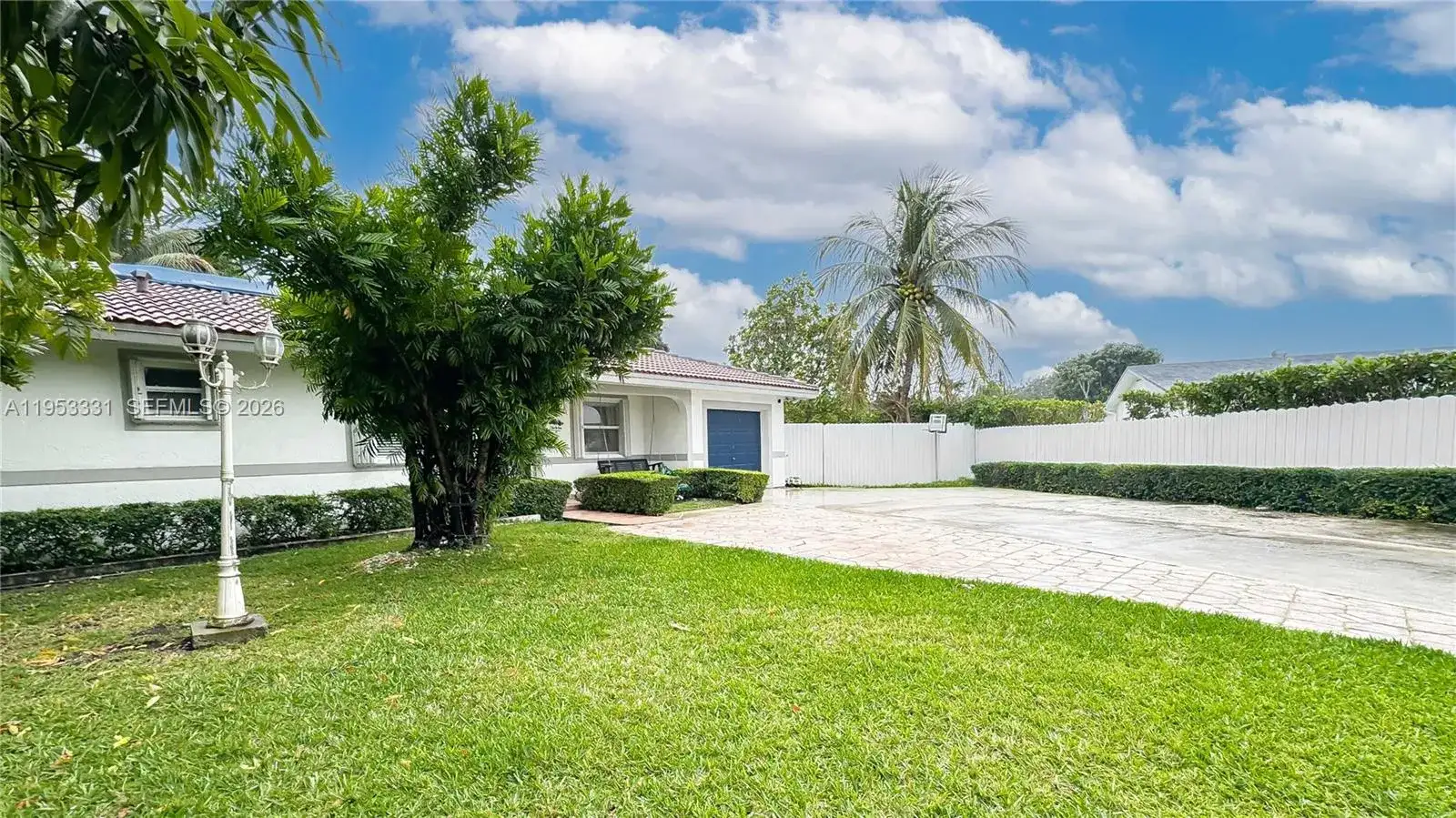 17505 SW 108th Ct, Miami FL 33157 photo 2