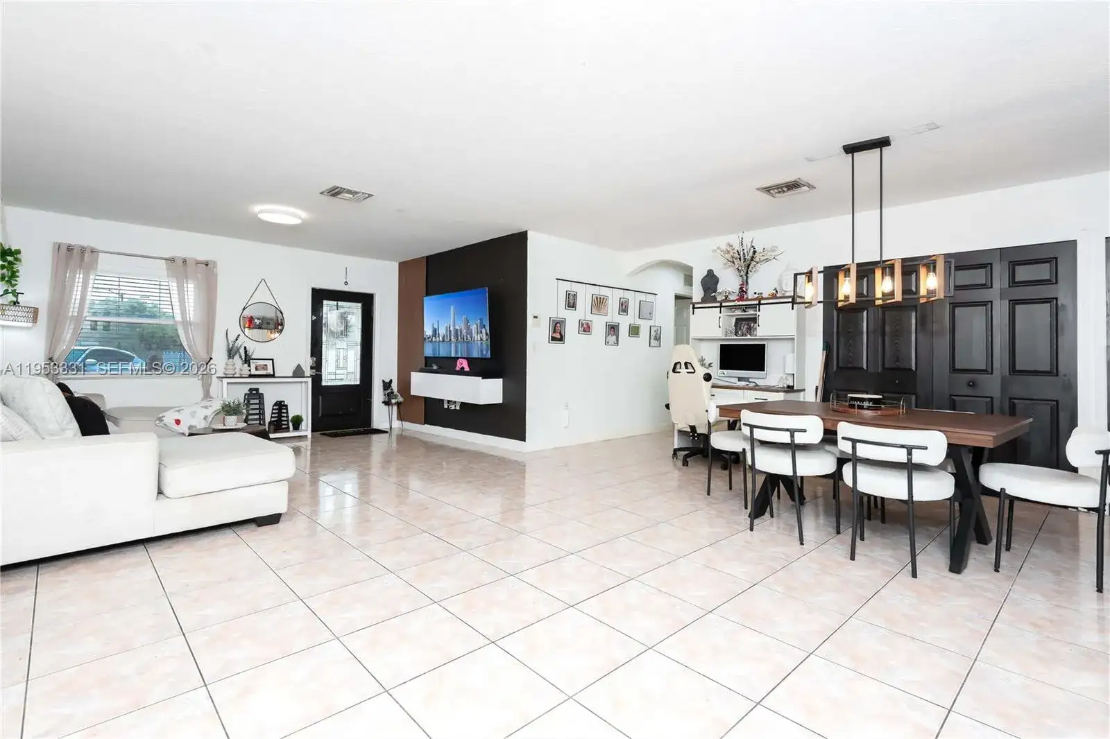 17505 SW 108th Ct, Miami FL 33157 photo 3