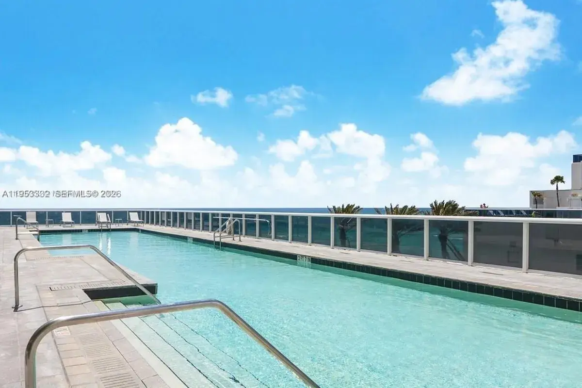 15901 Collins Ave # 405, Sunny Isles Beach FL 33160