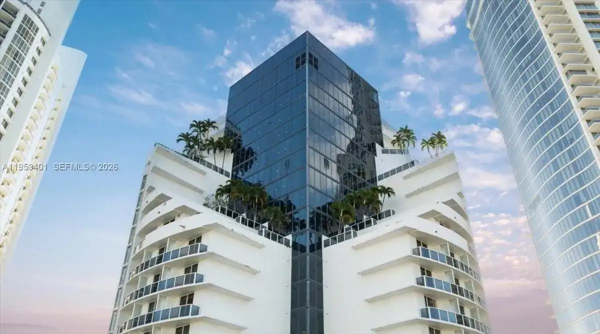 18001 Collins Ave # 1111, Sunny Isles Beach FL 33160 photo 2