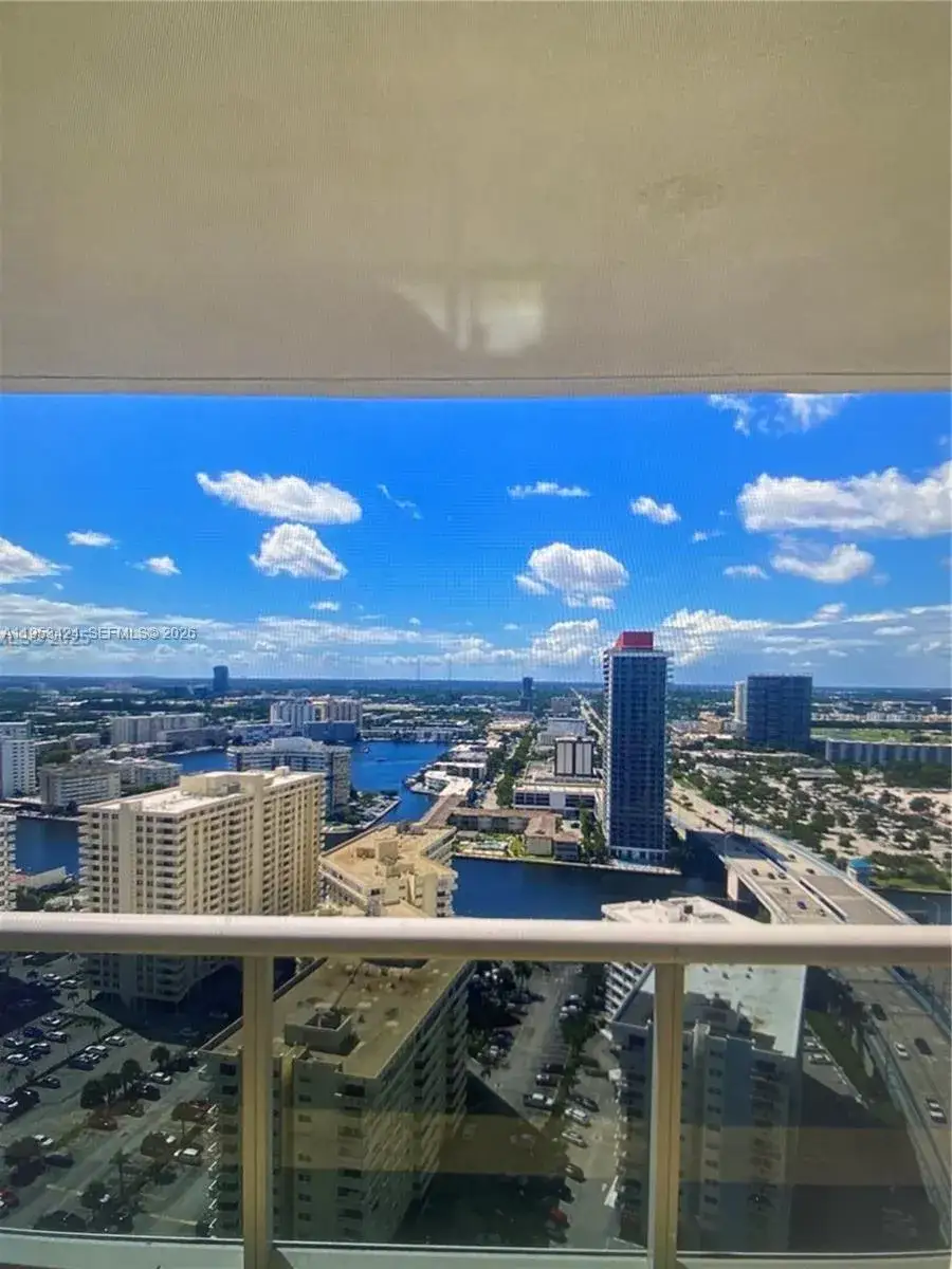 1800 S Ocean Dr # 2909, Hallandale Beach FL 33009