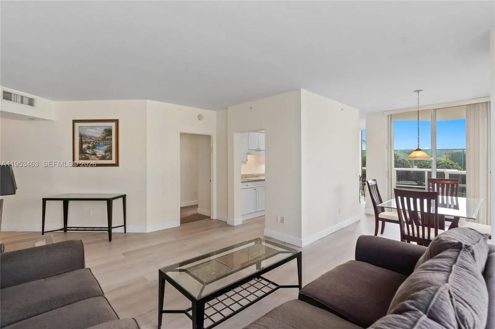 4775 Collins Ave # 507, Miami Beach FL 33140 photo 2