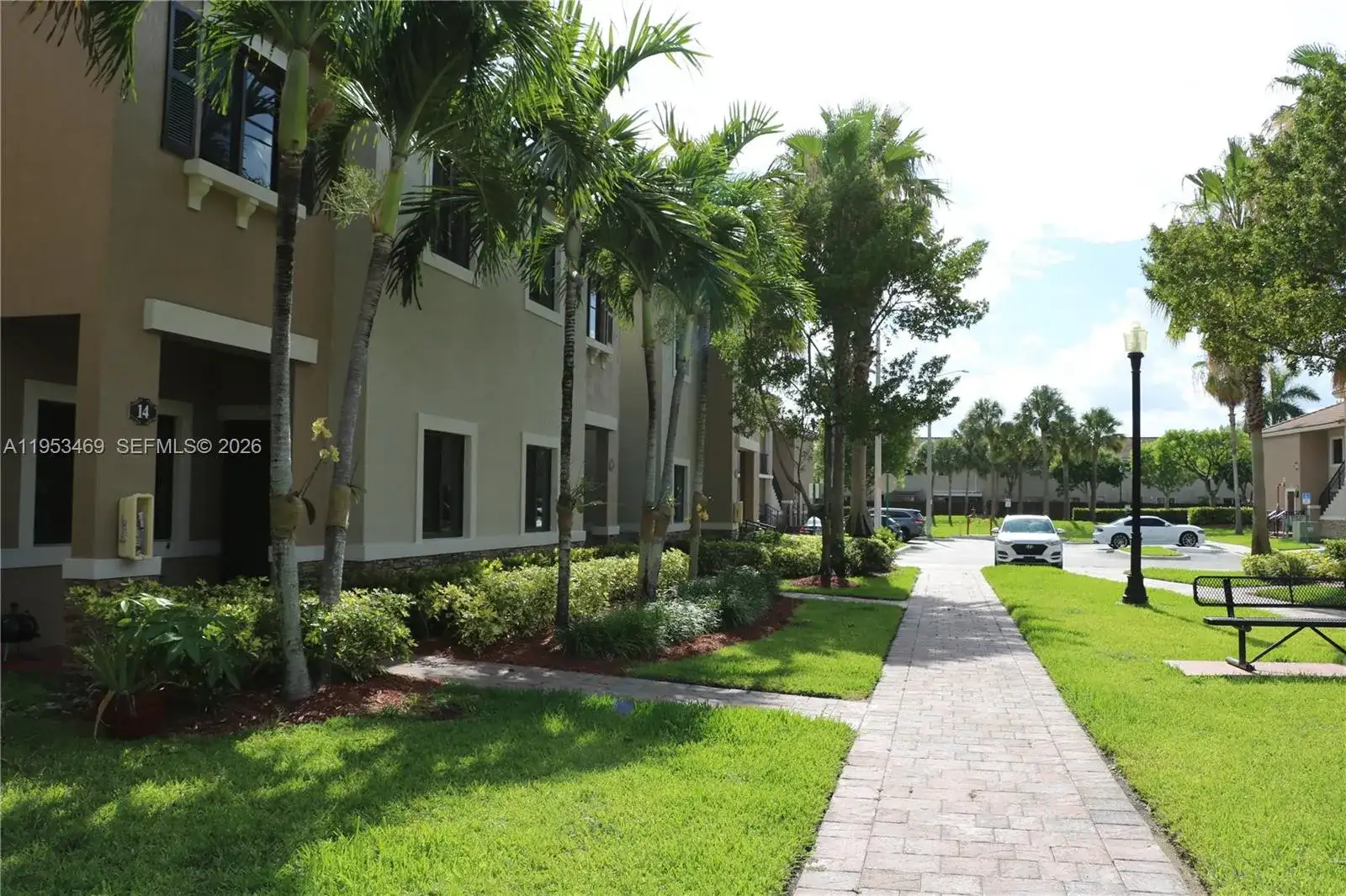 22501 SW 88th Pl # 25, Cutler Bay FL 33190 photo 2