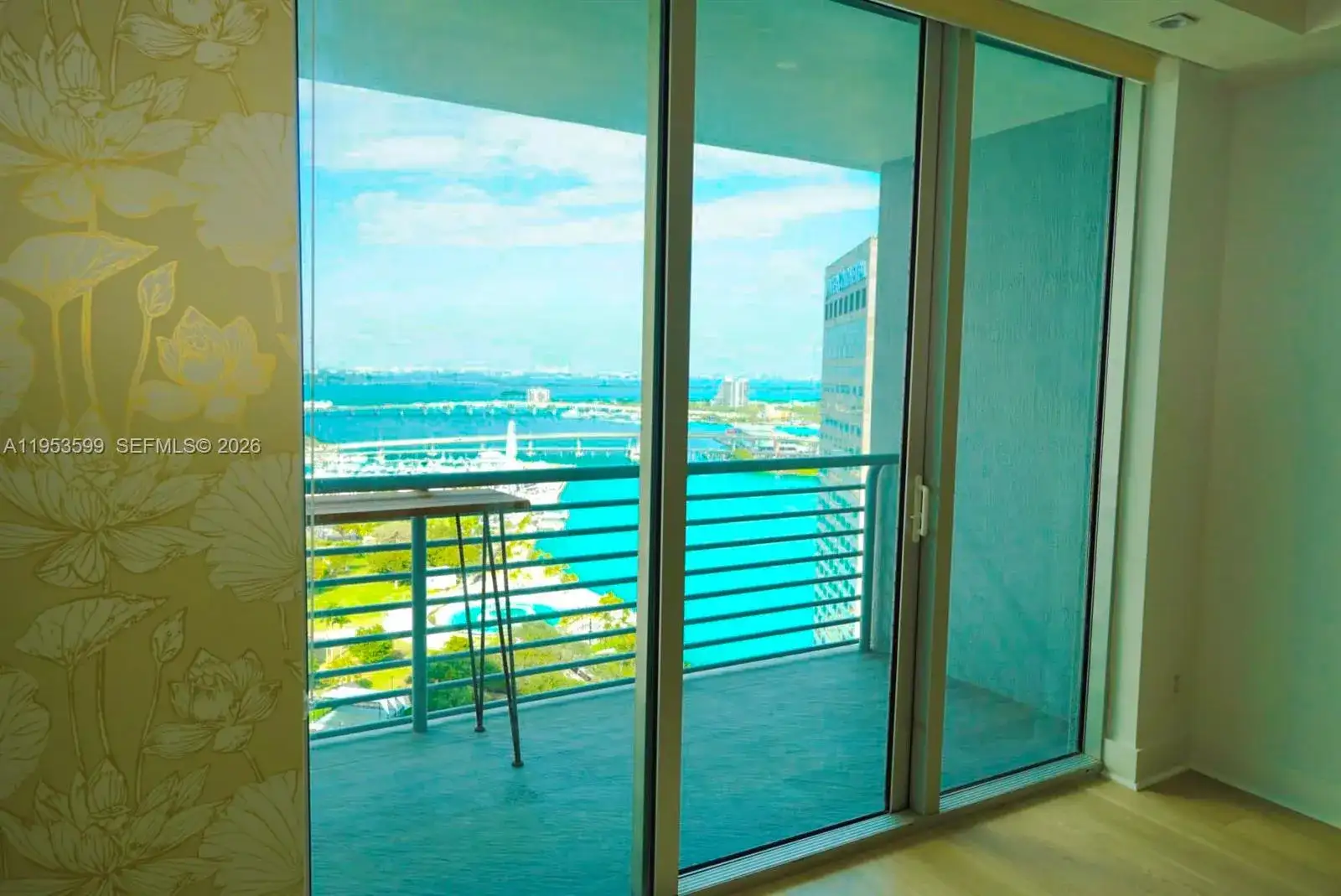 325 S Biscayne Blvd # 3314, Miami FL 33131 photo 5
