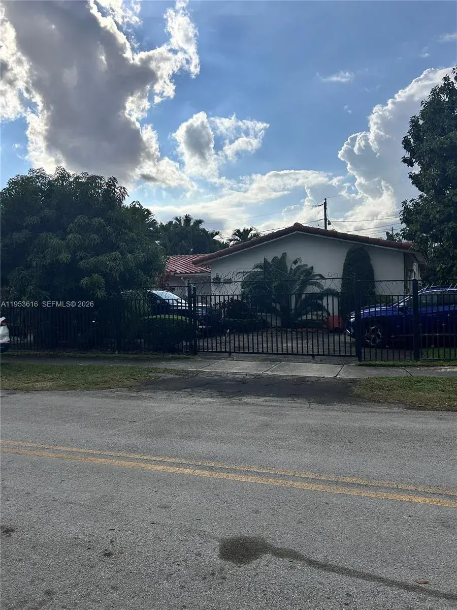 2600 SW 126th Ave, Miami FL 33175