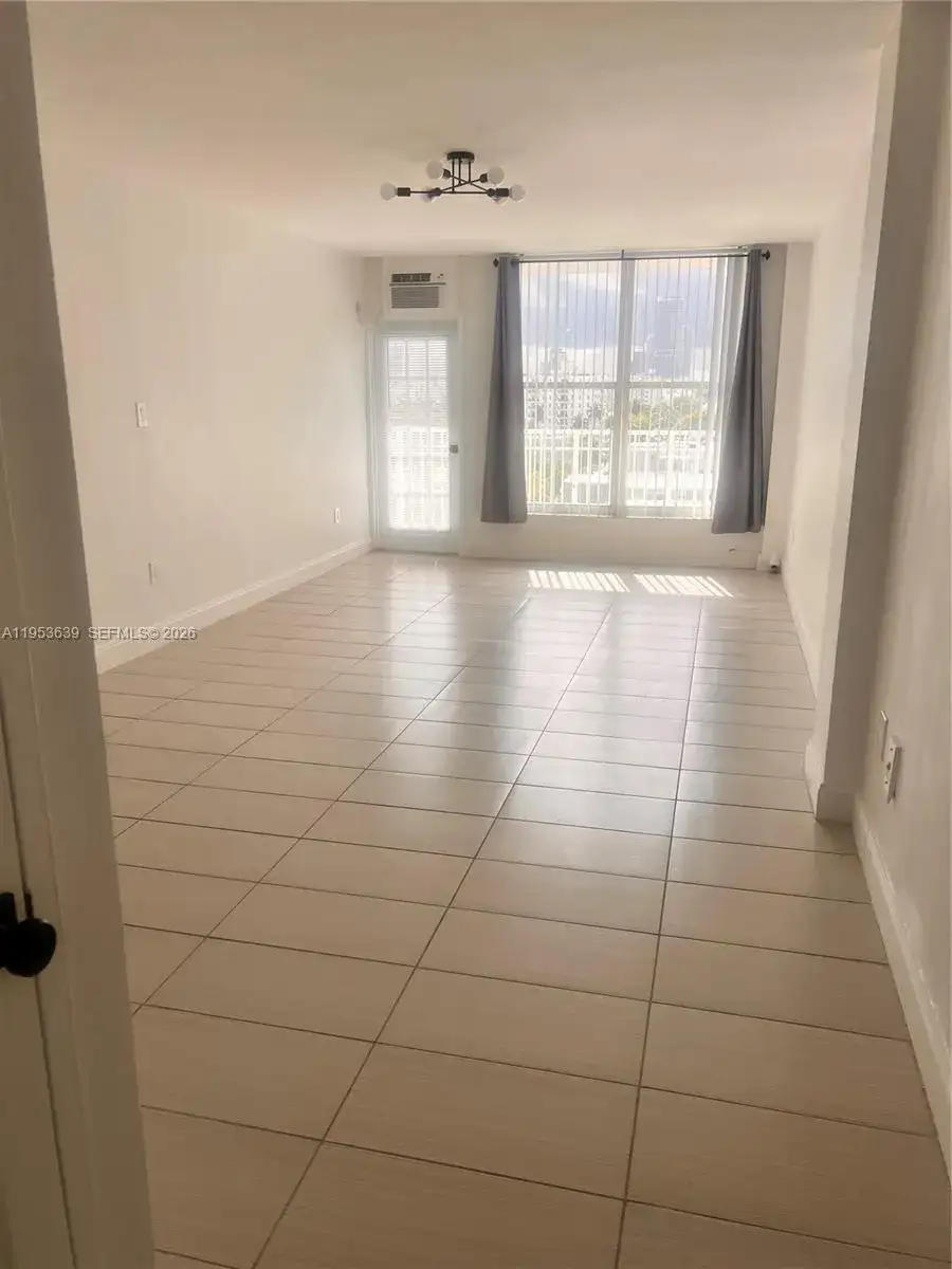 1300 Lincoln Rd # B902, Miami Beach FL 33139 photo 3