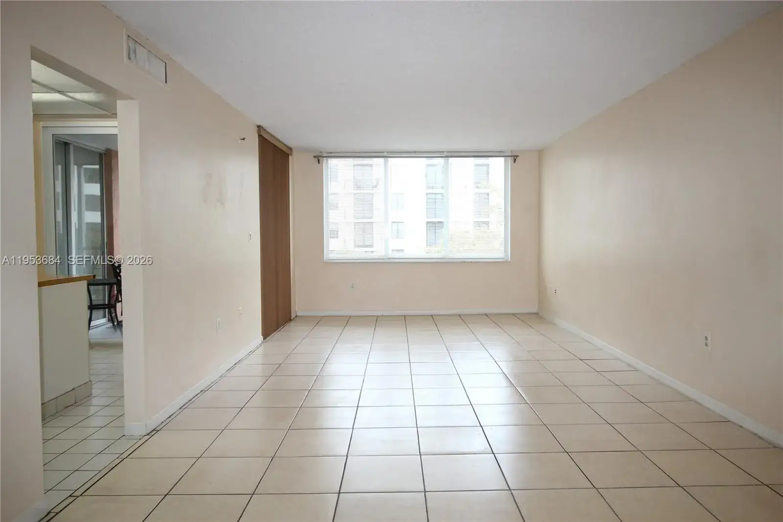 17890 W Dixie Hwy 308 Hwy # 308, North Miami Beach FL 33160
