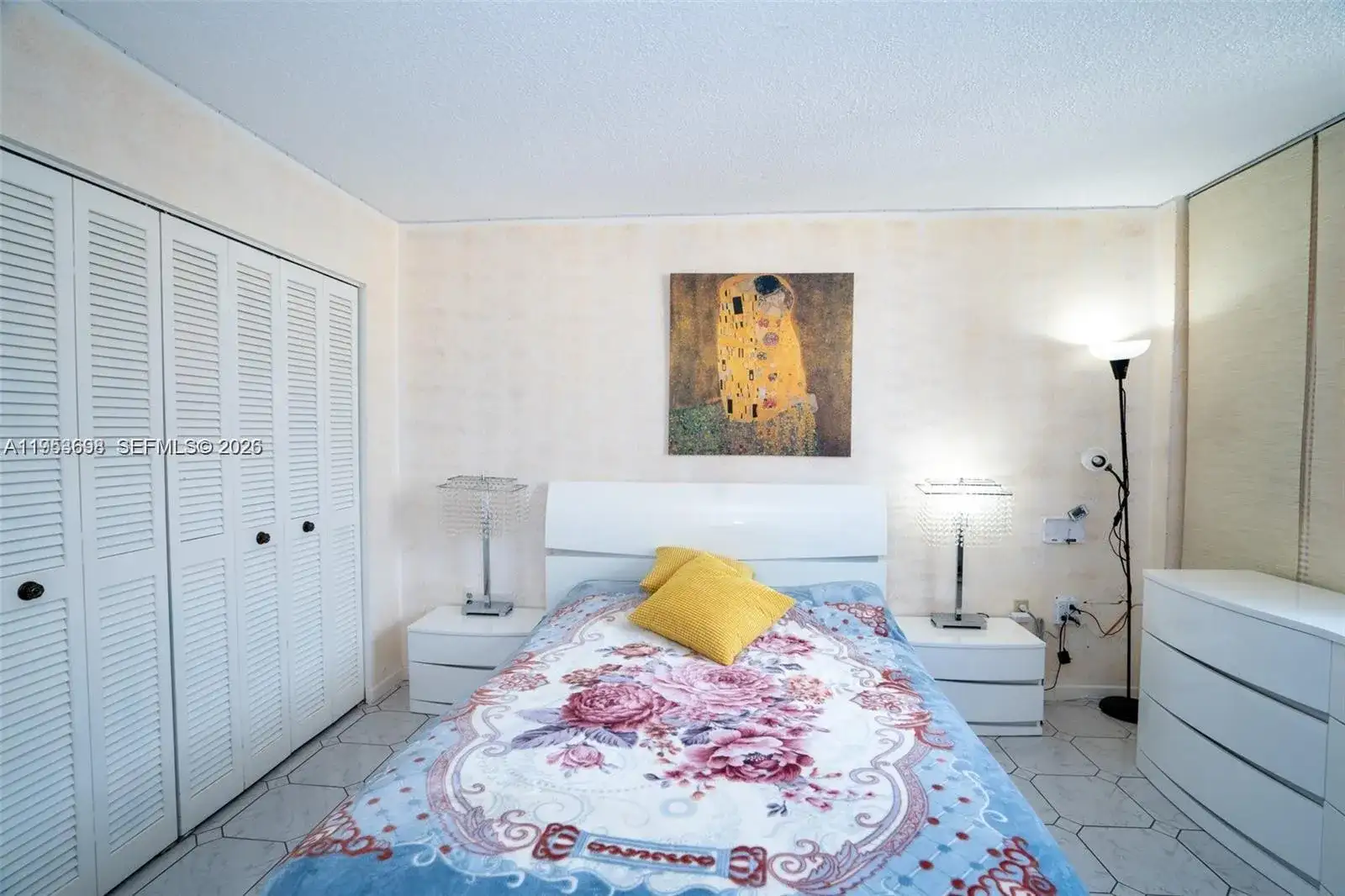1833 S Ocean Dr # 1103, Hallandale Beach FL 33009 photo 5
