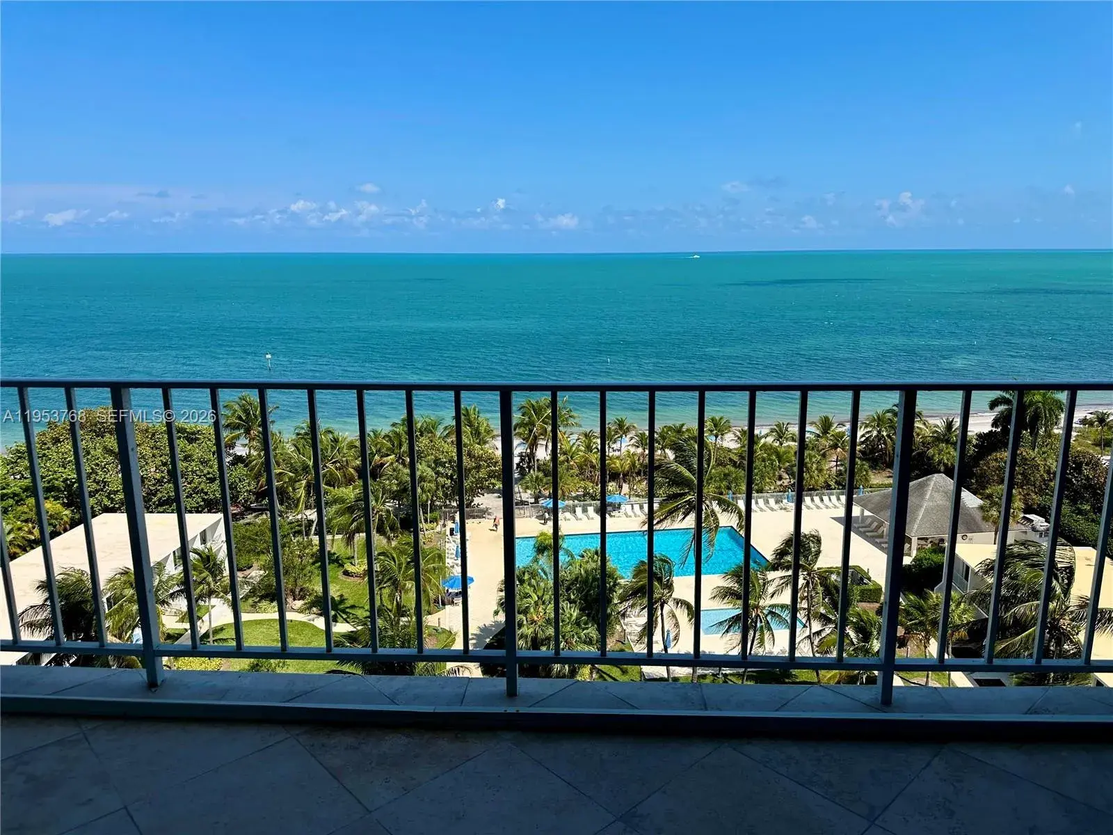 881 Ocean Dr # 10D, Key Biscayne FL 33149