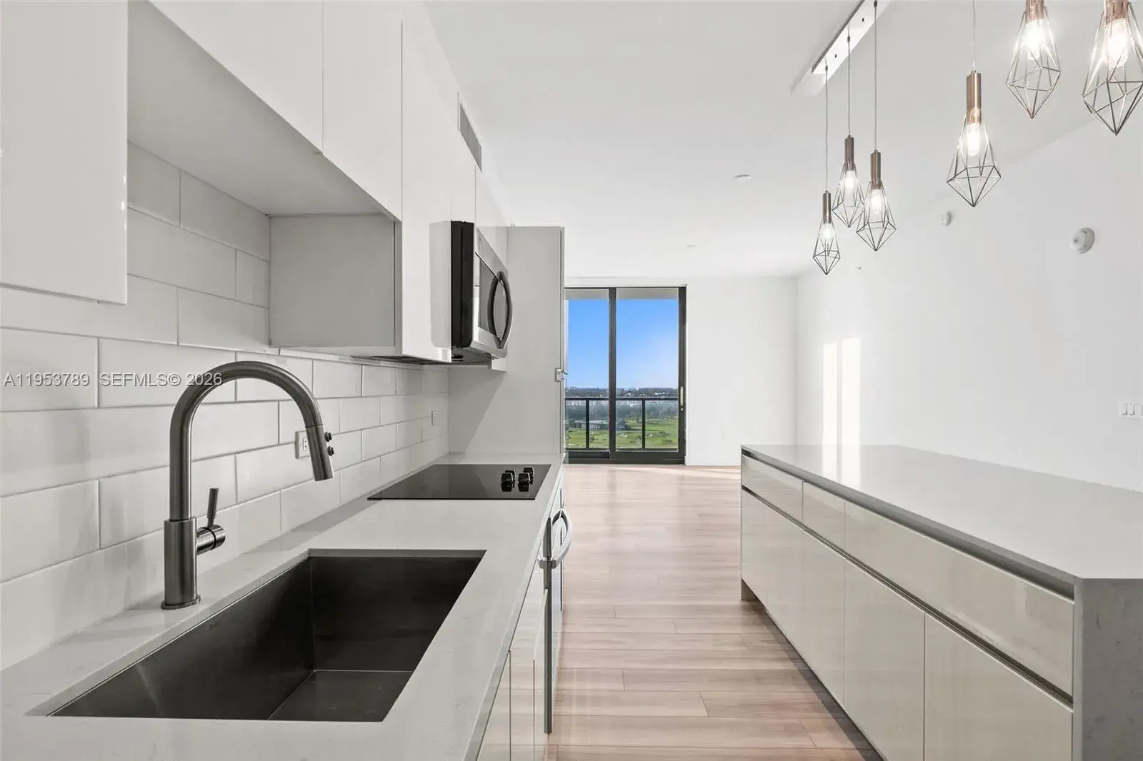101 Diplomat Pkwy # 1703, Hallandale Beach FL 33009