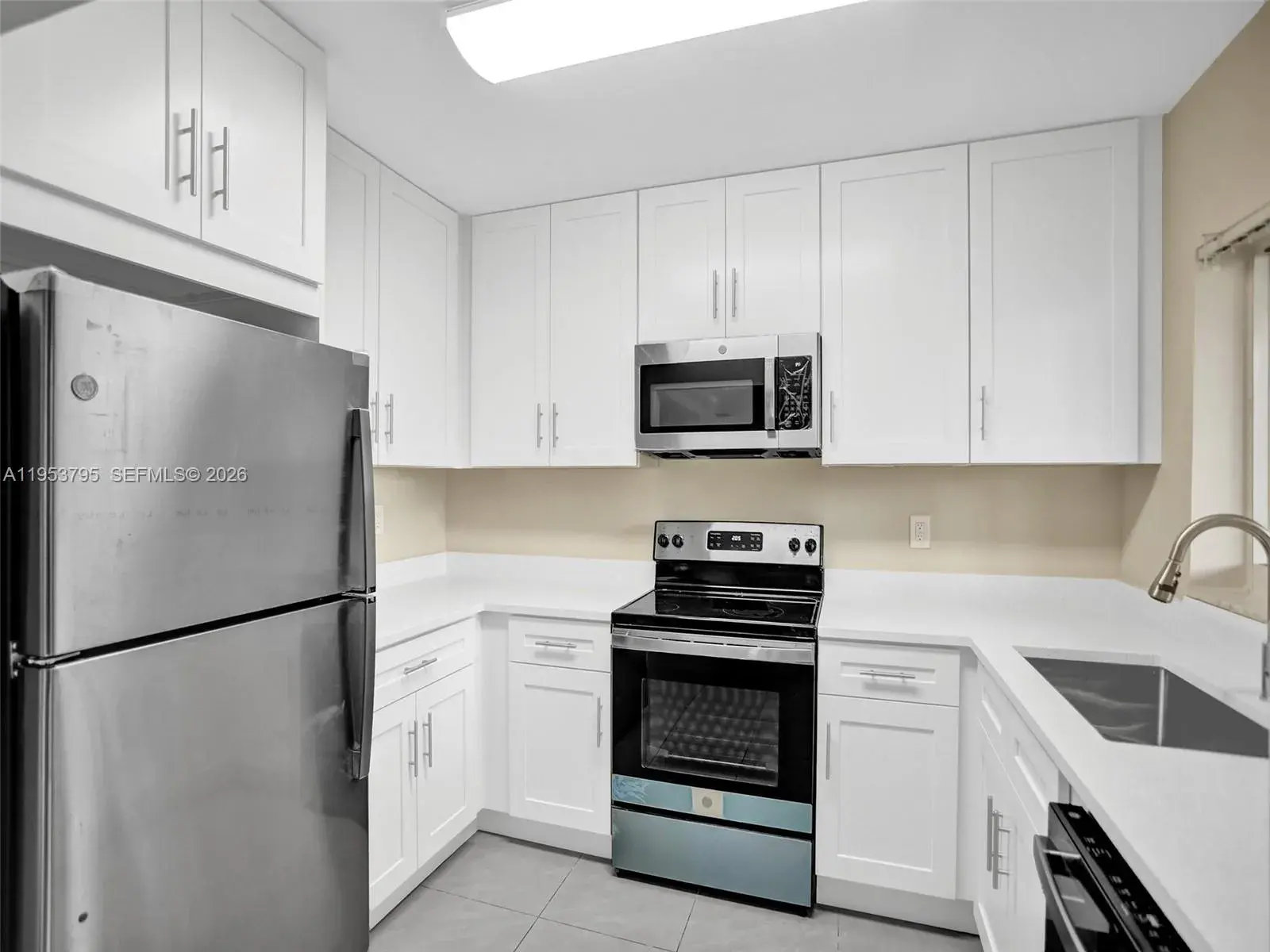 920 SW 28th St # 1, Fort Lauderdale FL 33315