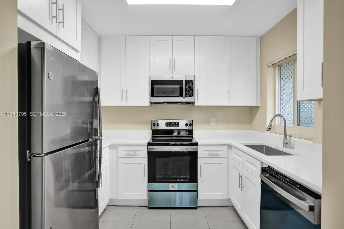 920 SW 28th St # 1, Fort Lauderdale FL 33315