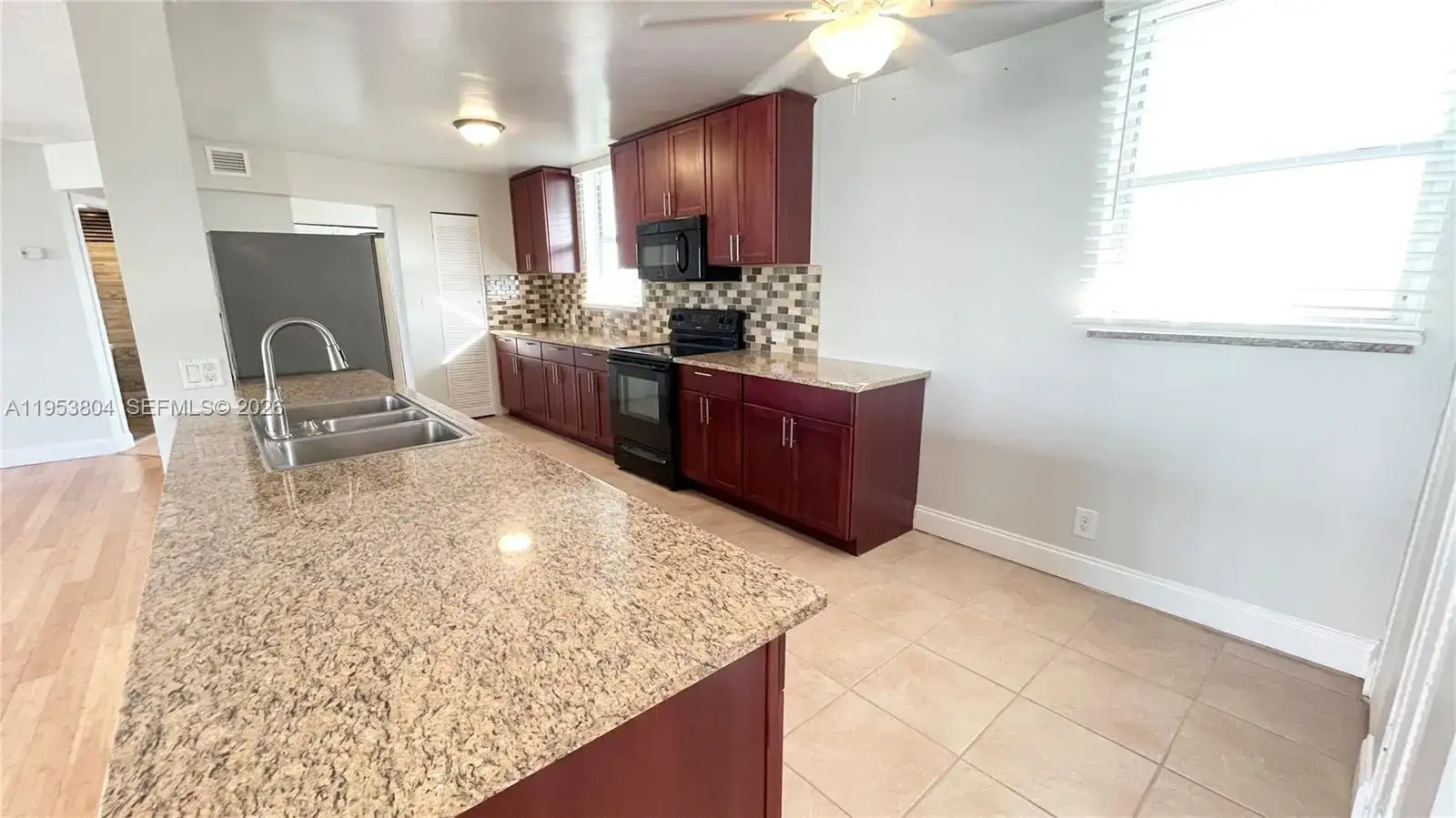 3703 NE 166th St # 602, North Miami Beach FL 33160 photo 5
